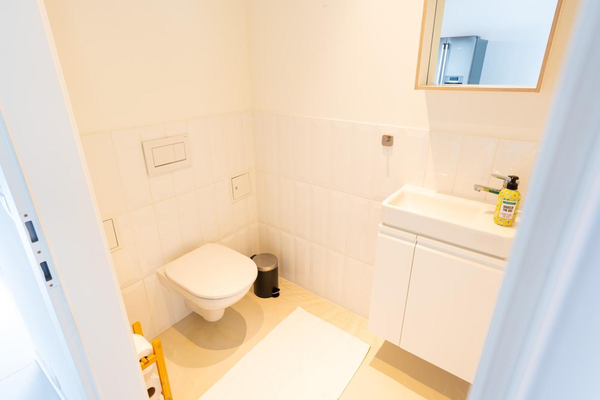 Central Living Apartments - Berggasse Виена Екстериор снимка