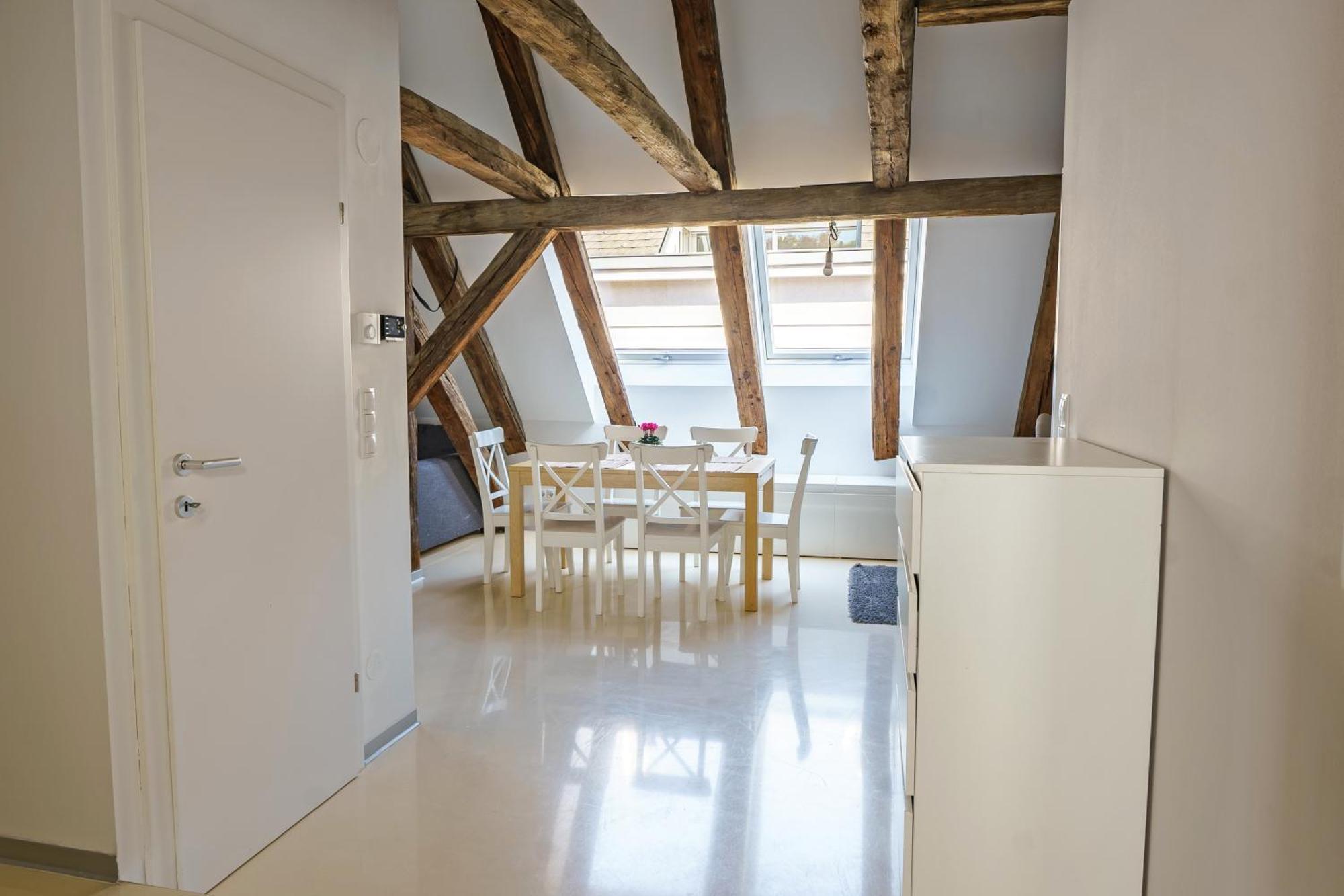 Central Living Apartments - Berggasse Виена Екстериор снимка